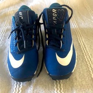 Used Nike Vapor Size 5Y Fastflex shoes